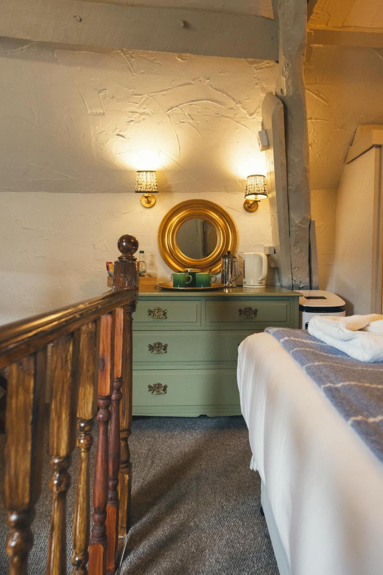 Bayards Cove Inn Dartmouth Buitenkant foto